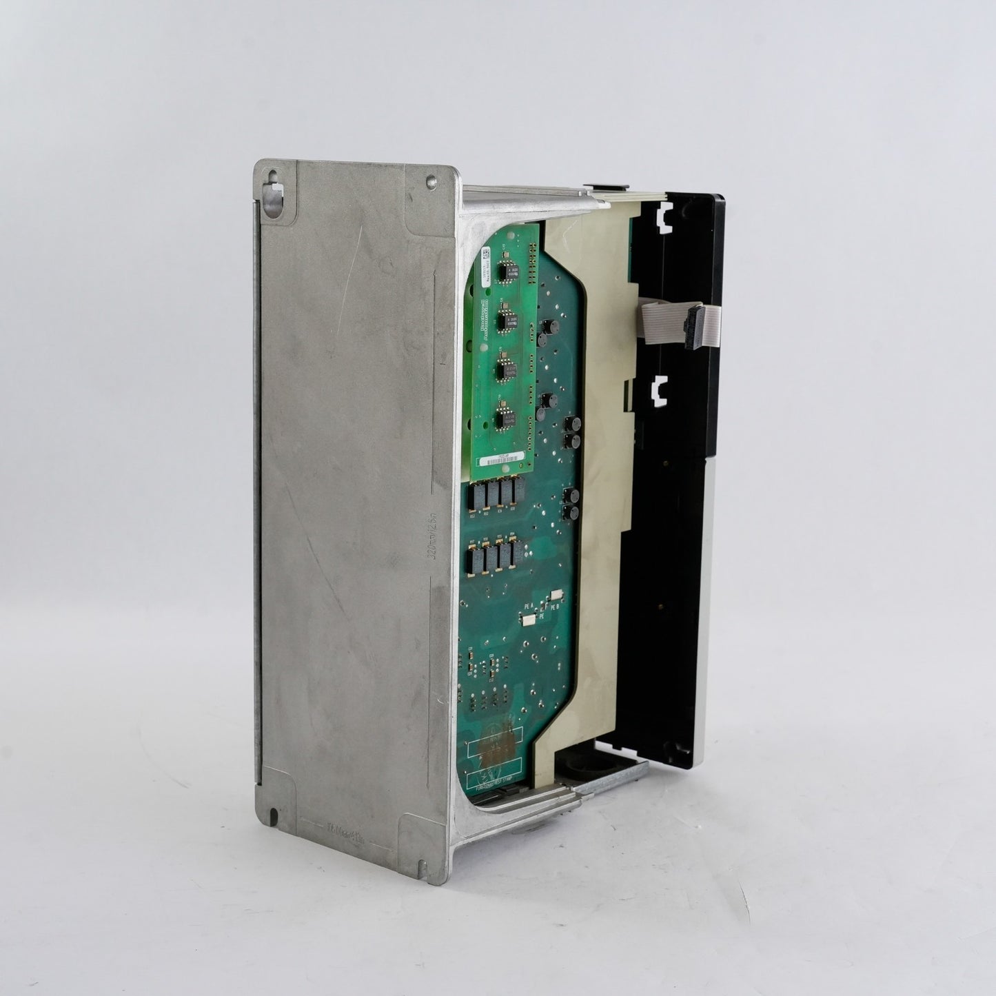 Allen Bradley 20BD022A0AYNAND0 /A PowerFlex 700 AC Drive 3Ph 480V - For Parts