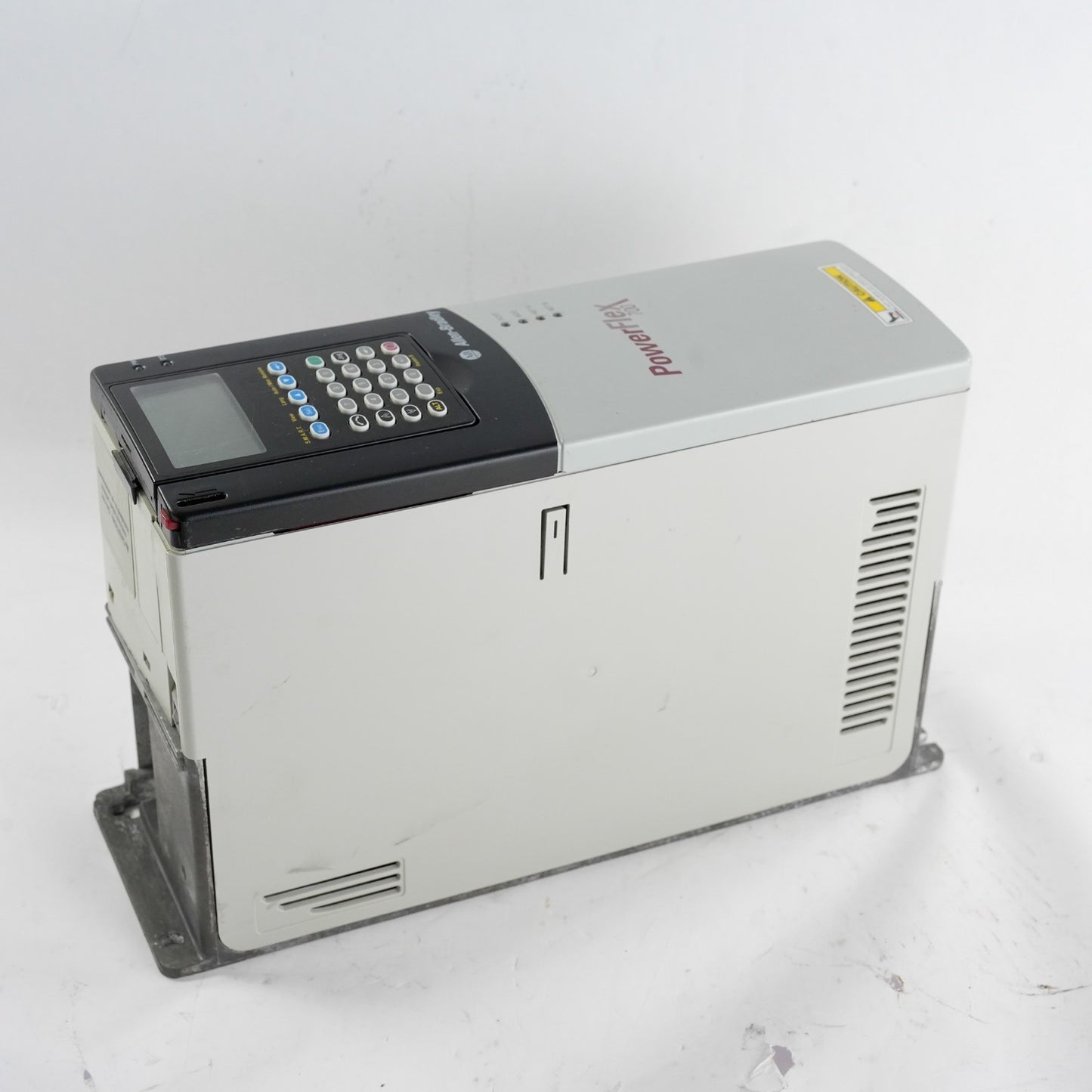 Allen Bradley 20BD8P0A3AYNANC0 /B Powerflex 8Amp 5Hp 700 AC Drive Series B
