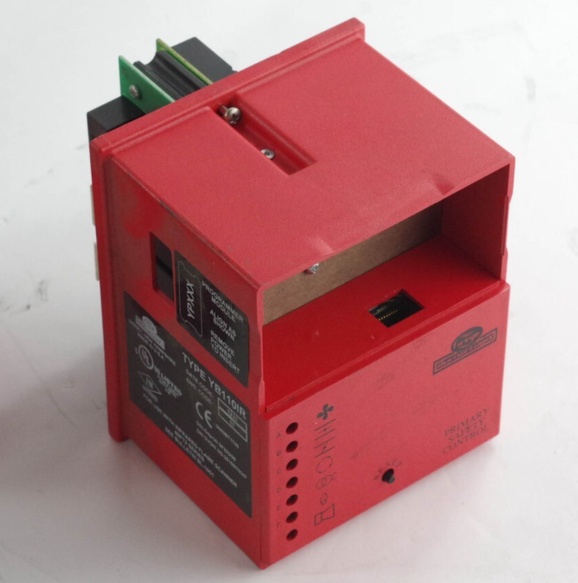 Fireye UV Self-Check Burner Control System YB110UVSC YB110IR - 3x For Parts