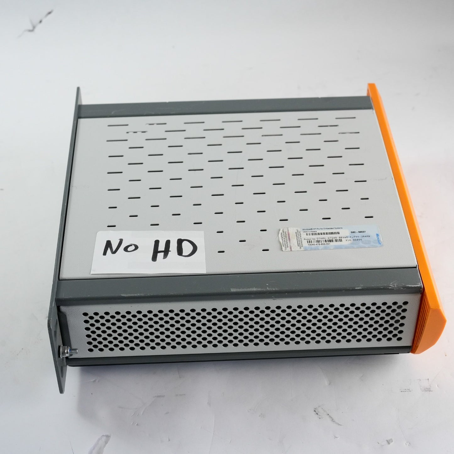 B&R Automation PC 5PC810.SX01-00 Rev.G0 IPC24 VDC Unit - No HDD / 5PC810.SX0100