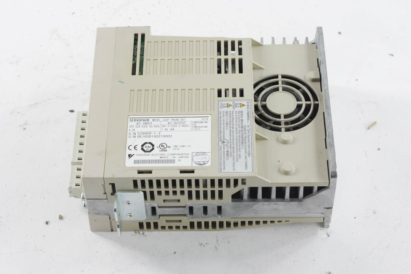 2x Yaskawa JUSP-7R6AB-SD7 / JUSP-7RGAB-SD7 Servopack - For Parts Or Repair