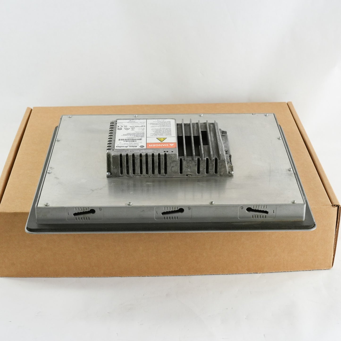 Allen Bradley 2711P-T15C22A9P /A PanelView Plus 7 Color Touch 15" 120vac