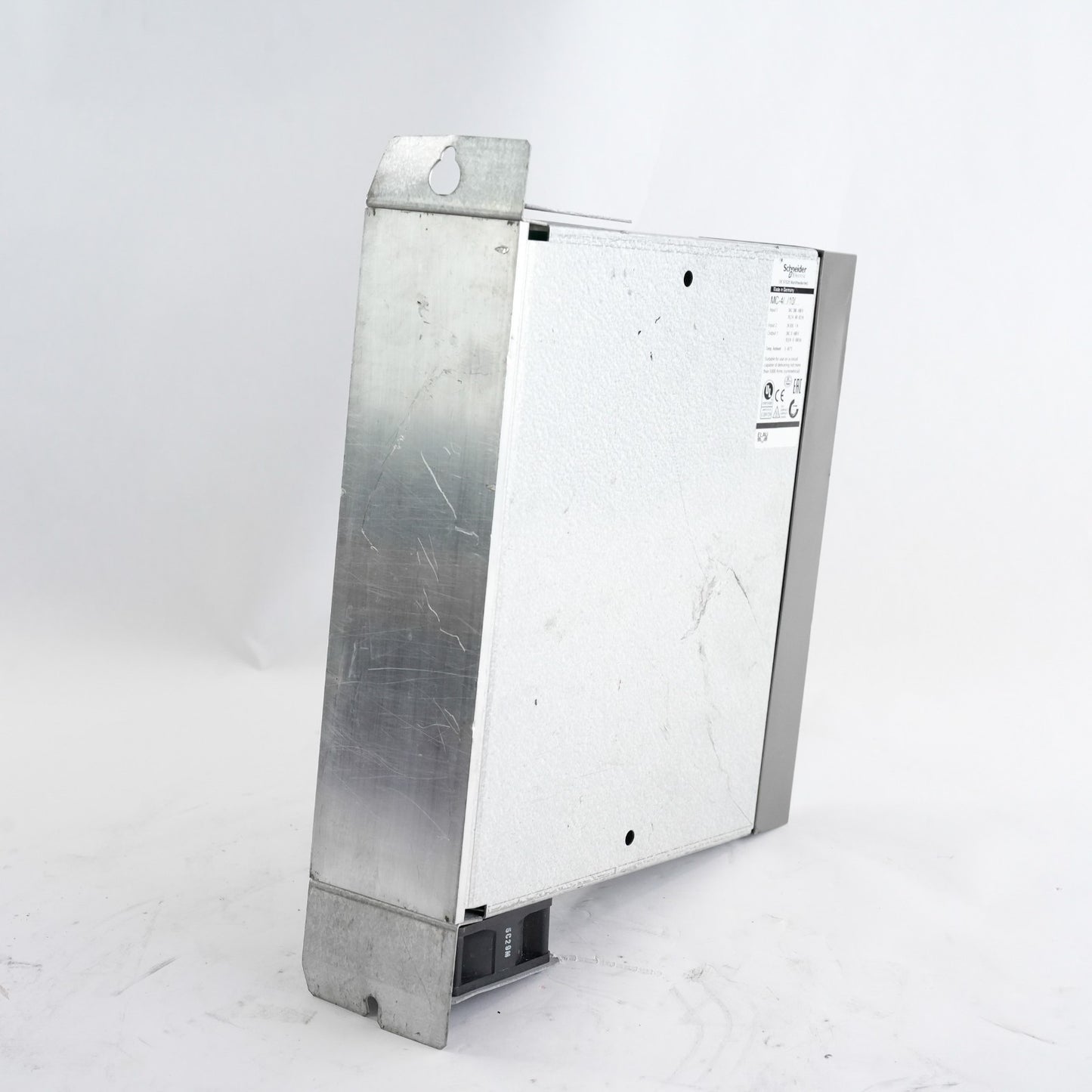 Schneider Electric ELAU Pacdrive MC-4/11/10/400 VDM01D10AG00