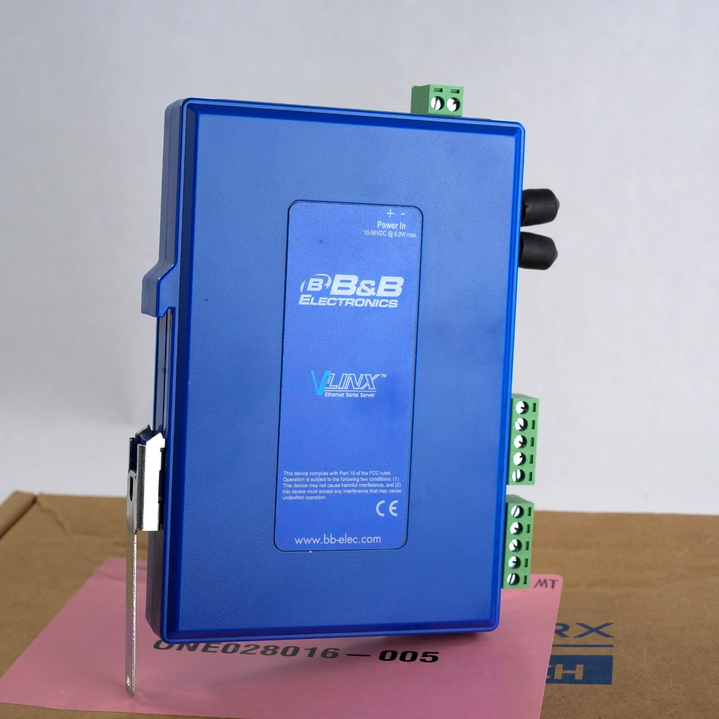 B&B Electronics VLinx MESR922T-MT / MESR922TMT - Open Box