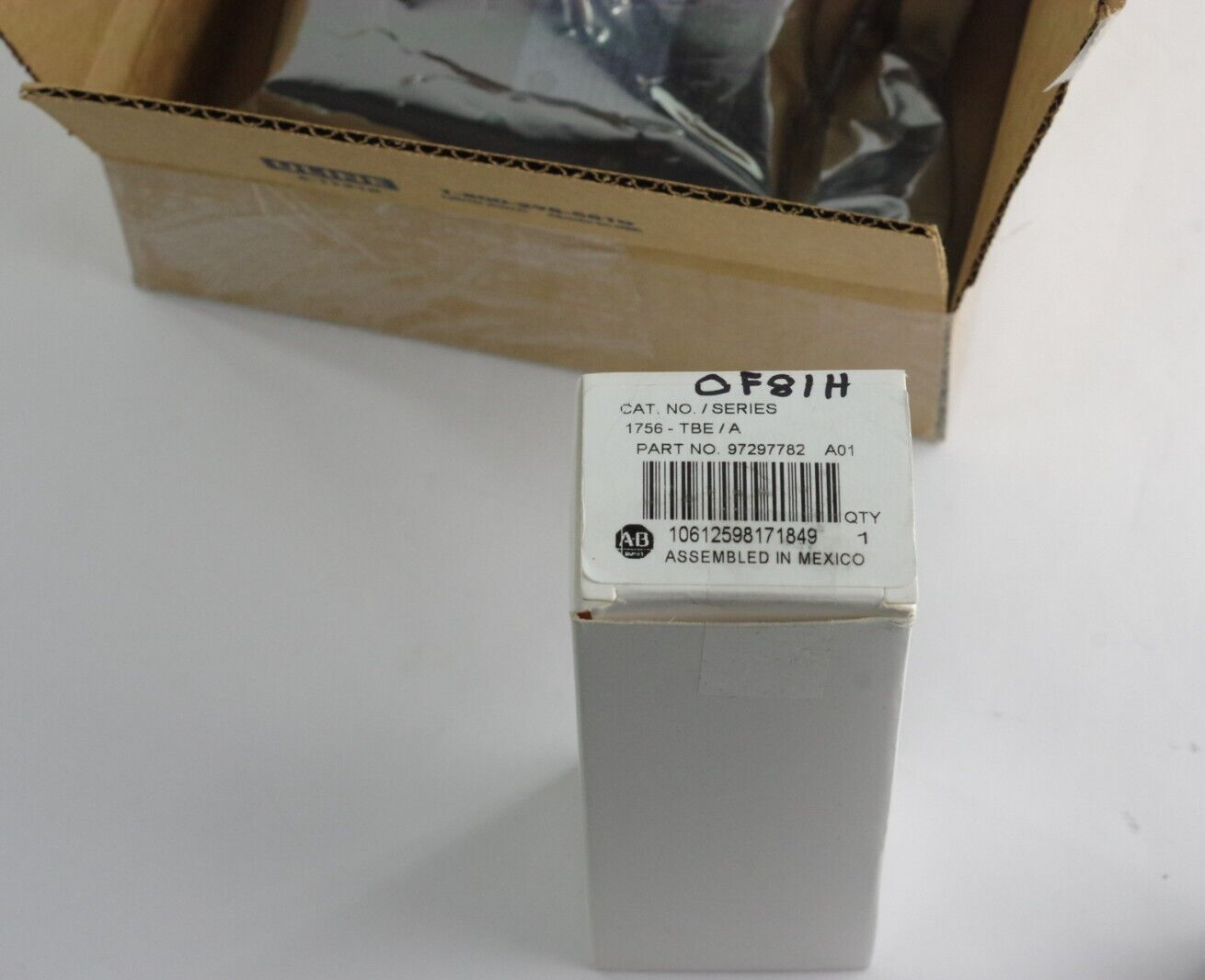 Allen Bradley 1756-OF8IH Ser A ControlLogix 8-Point HART Analog Output Module