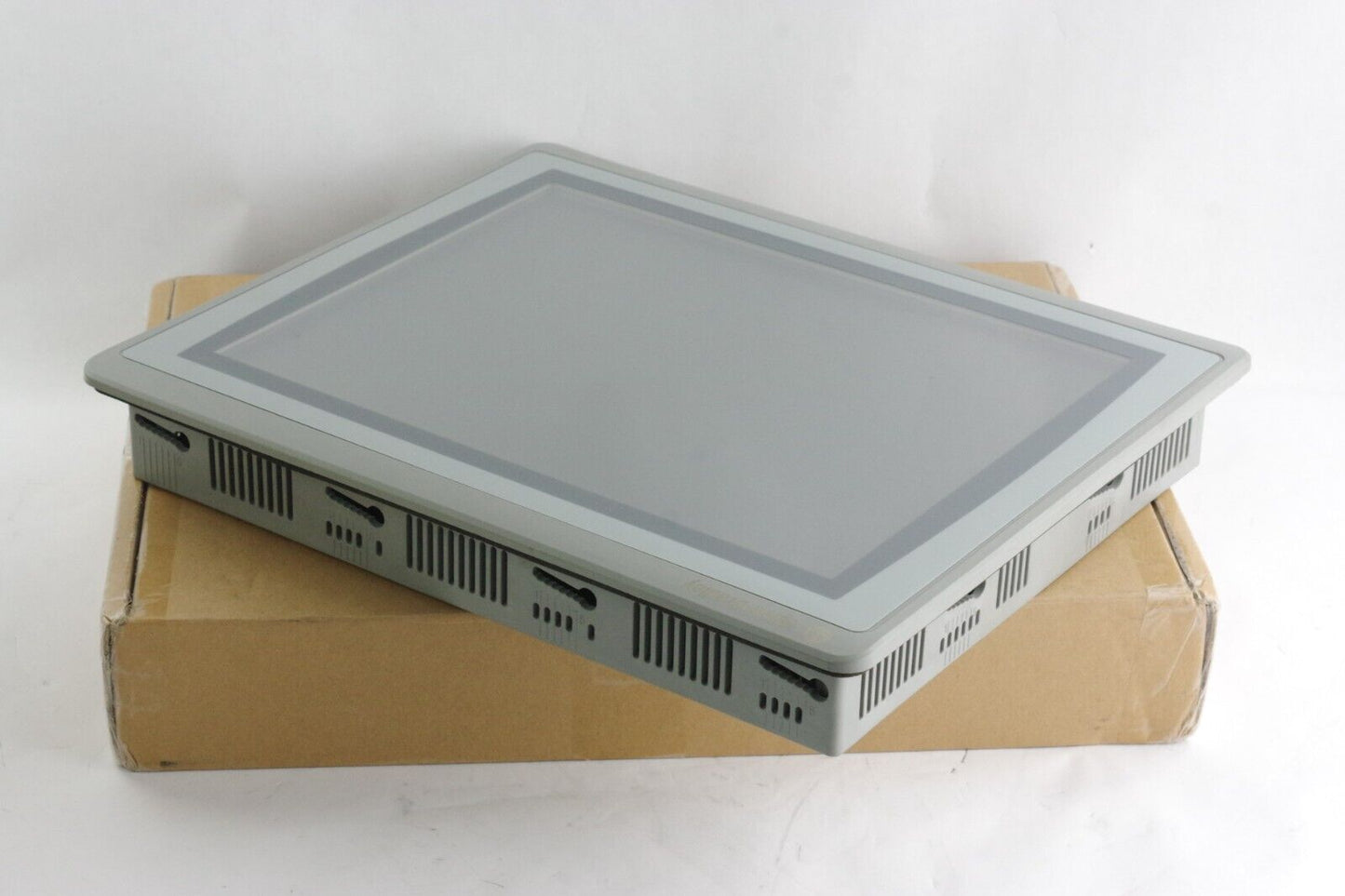 Allen Bradley 2711P-T15C21D8S /B PanelView Plus 7 15" - 411 Hours / Installed