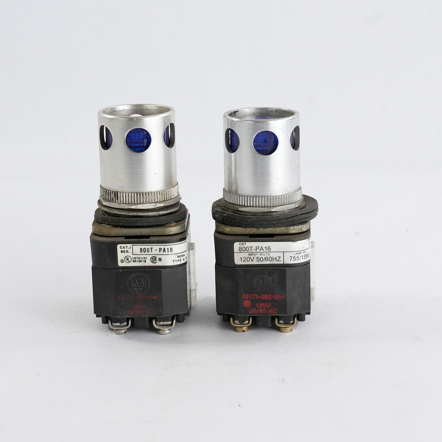 Allen Bradley 800T-PA16 /T Push Button Blue 120VAC 50/60Hz 800TPA16