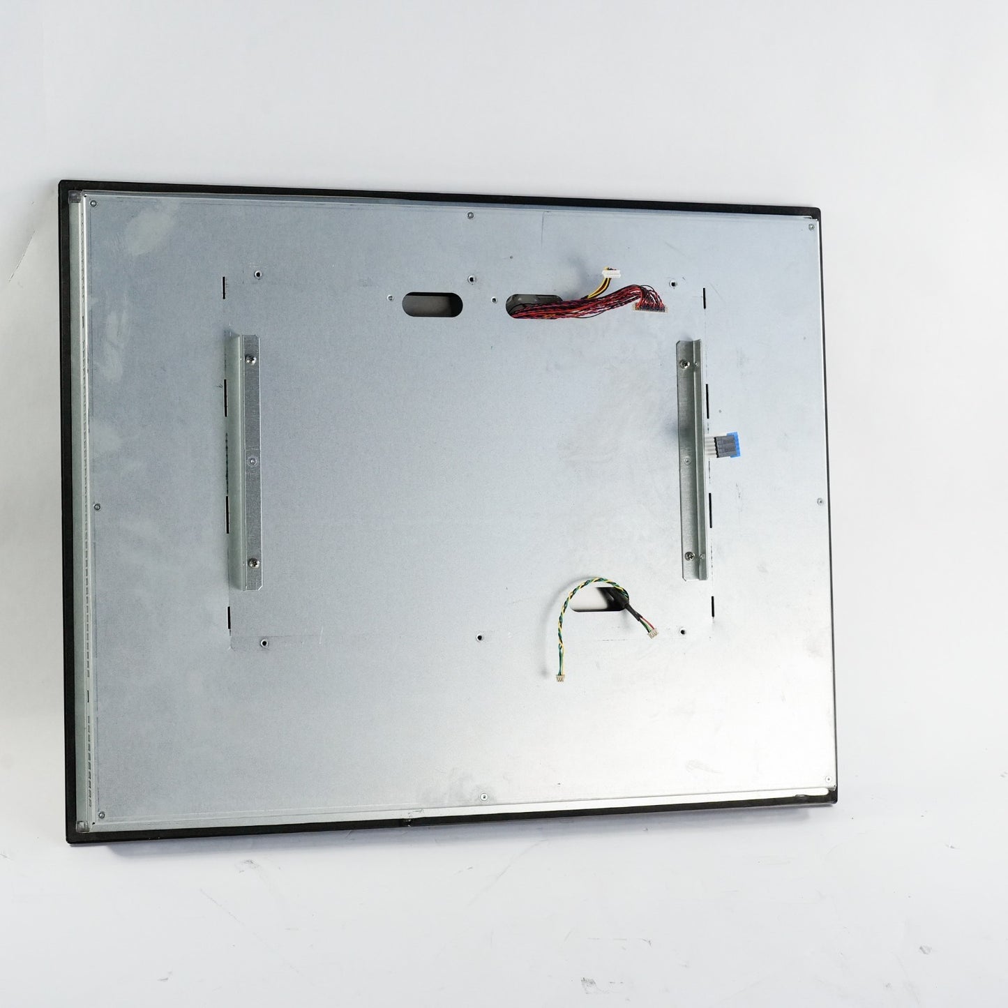 Allen Bradley VersaView 6300P-190BAPSTDNB-3CBBW19NNNBNN-NN1S 19 in Display Only