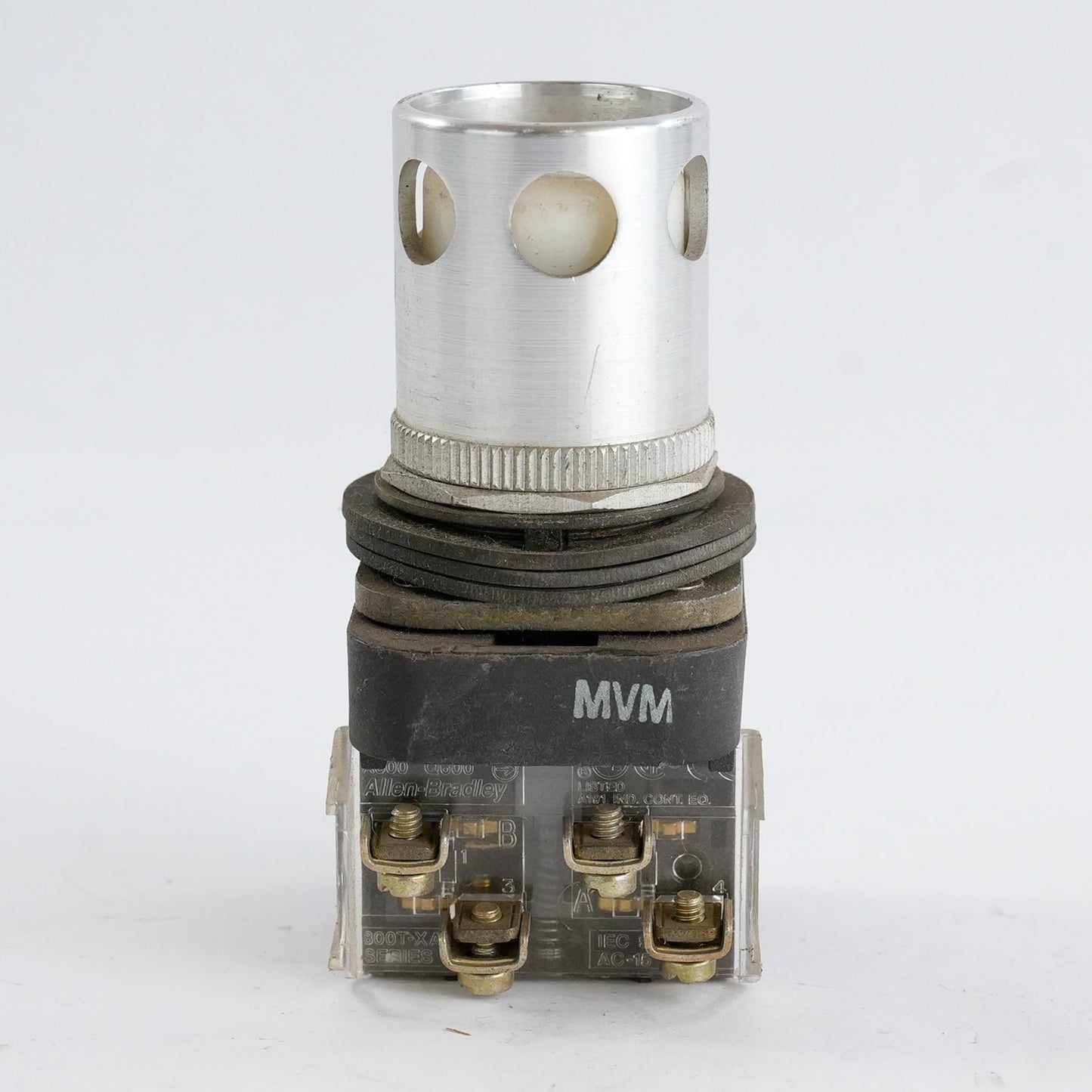 Allen Bradley 800T-PA16 /T Push Button White 120VAC 50/60Hz 800TPA16