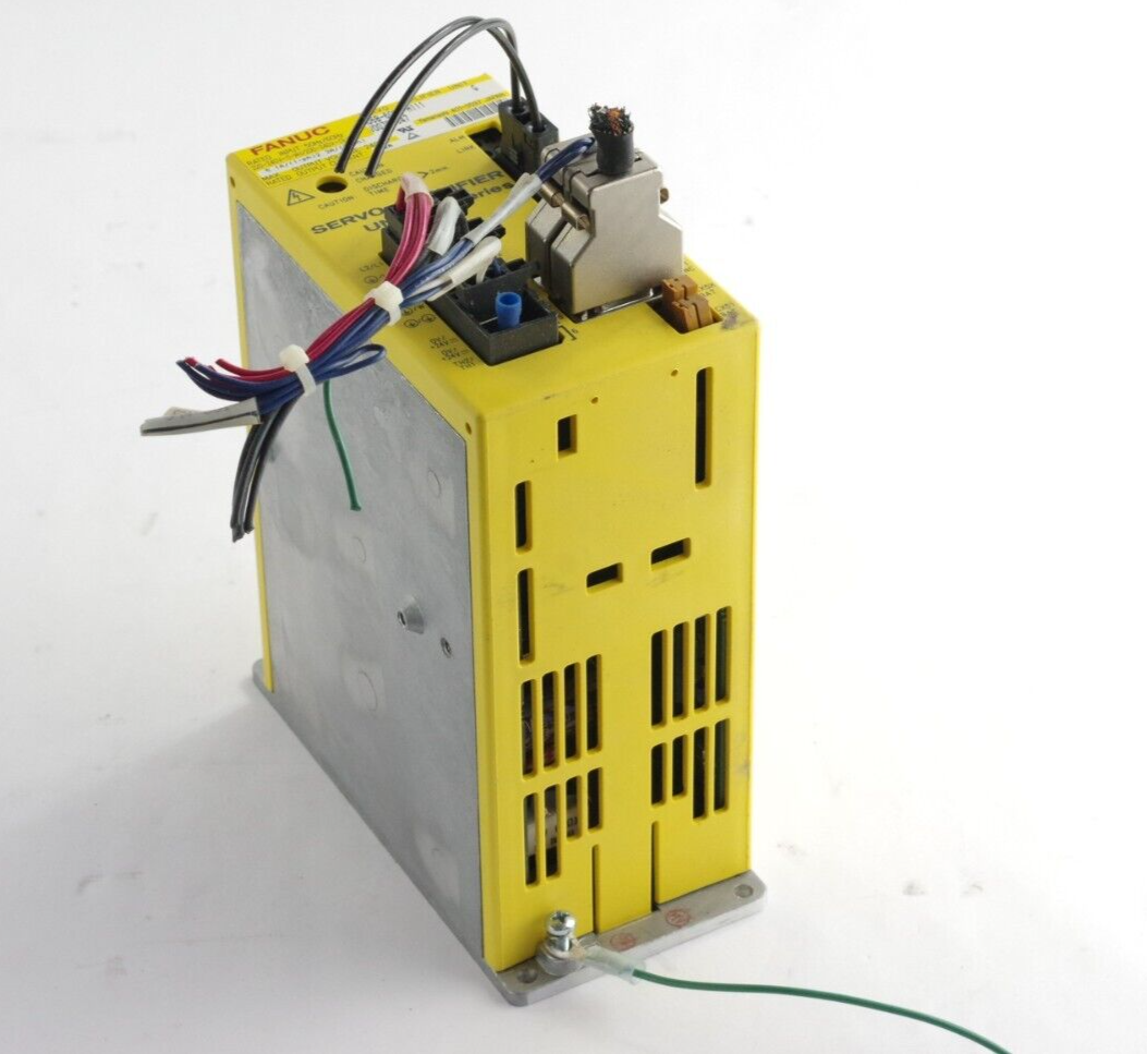 Fanuc A06B-6093-H111 Ser G Servo Amplifier Unit Output 240VAC 3.2A