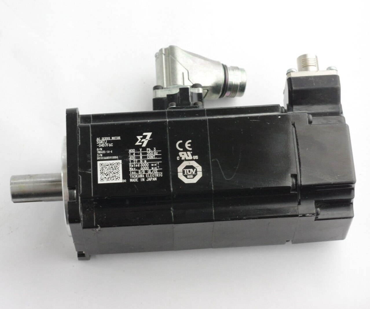 Yaskawa SGM7J-04D7F6C Rotary Servo Motor 400 W 400 VAC 24-BIT Encoder