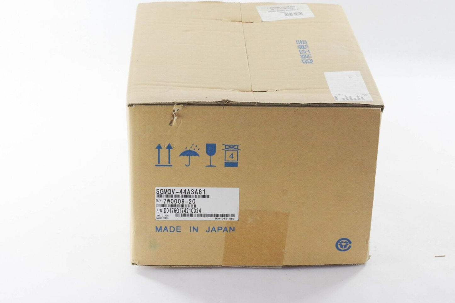 Yaskawa SGMGV-44A3A61 7W0009-20 Sigma-5 Servomotor - Unopened Original