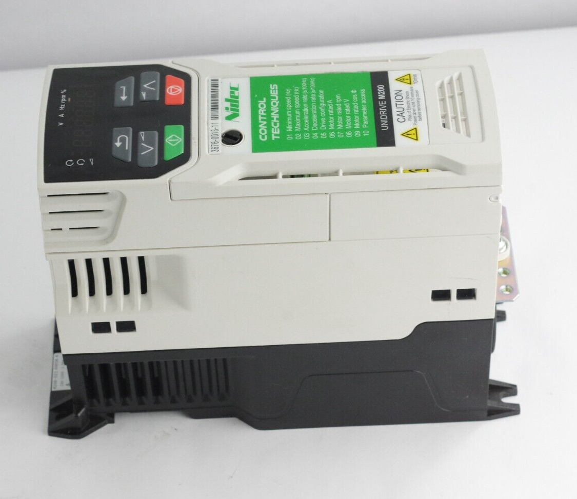 Emerson Nidec M200-021 00056A 1ph 100-120V 1.1kW Inverter / M200-021-00056-A