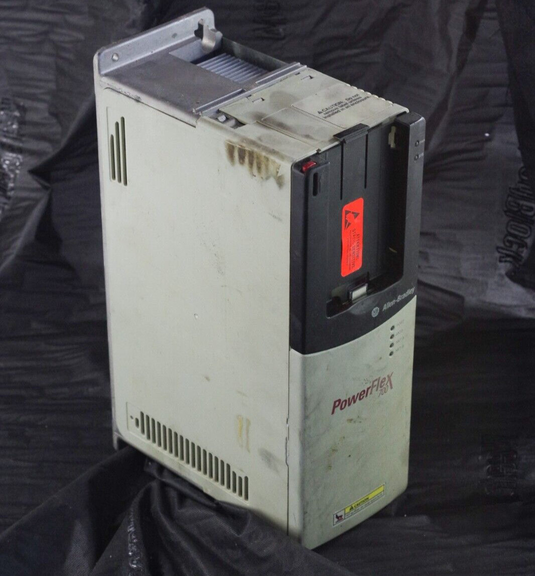 Allen-Bradley 20BD5P0A2AYNAEA0 PowerFlex 700 3HP Series A FRN: 3.001