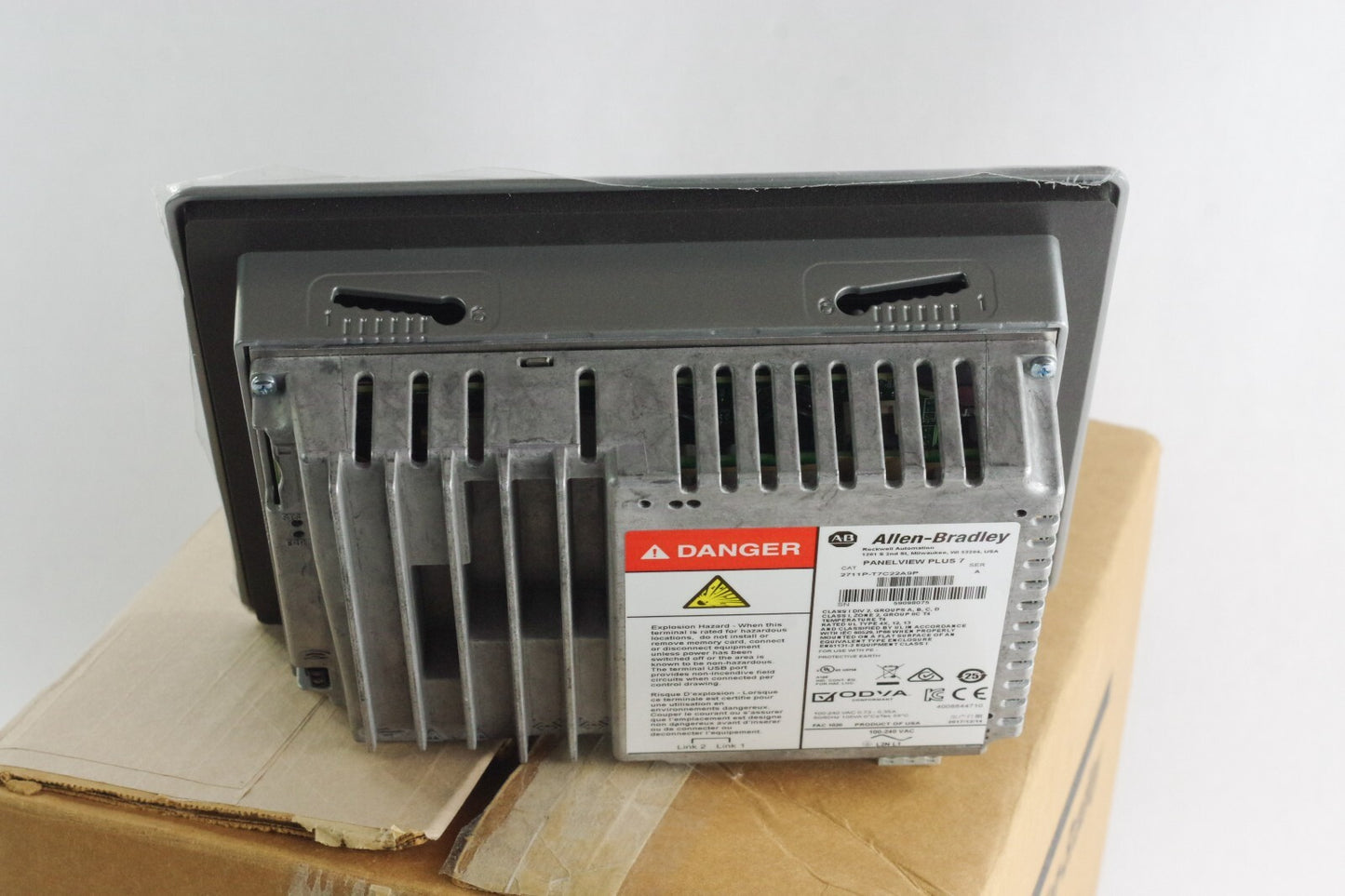 Allen Bradley 2711P-T7C22A9P /A Panelview Plus 7 Terminal - Open Box