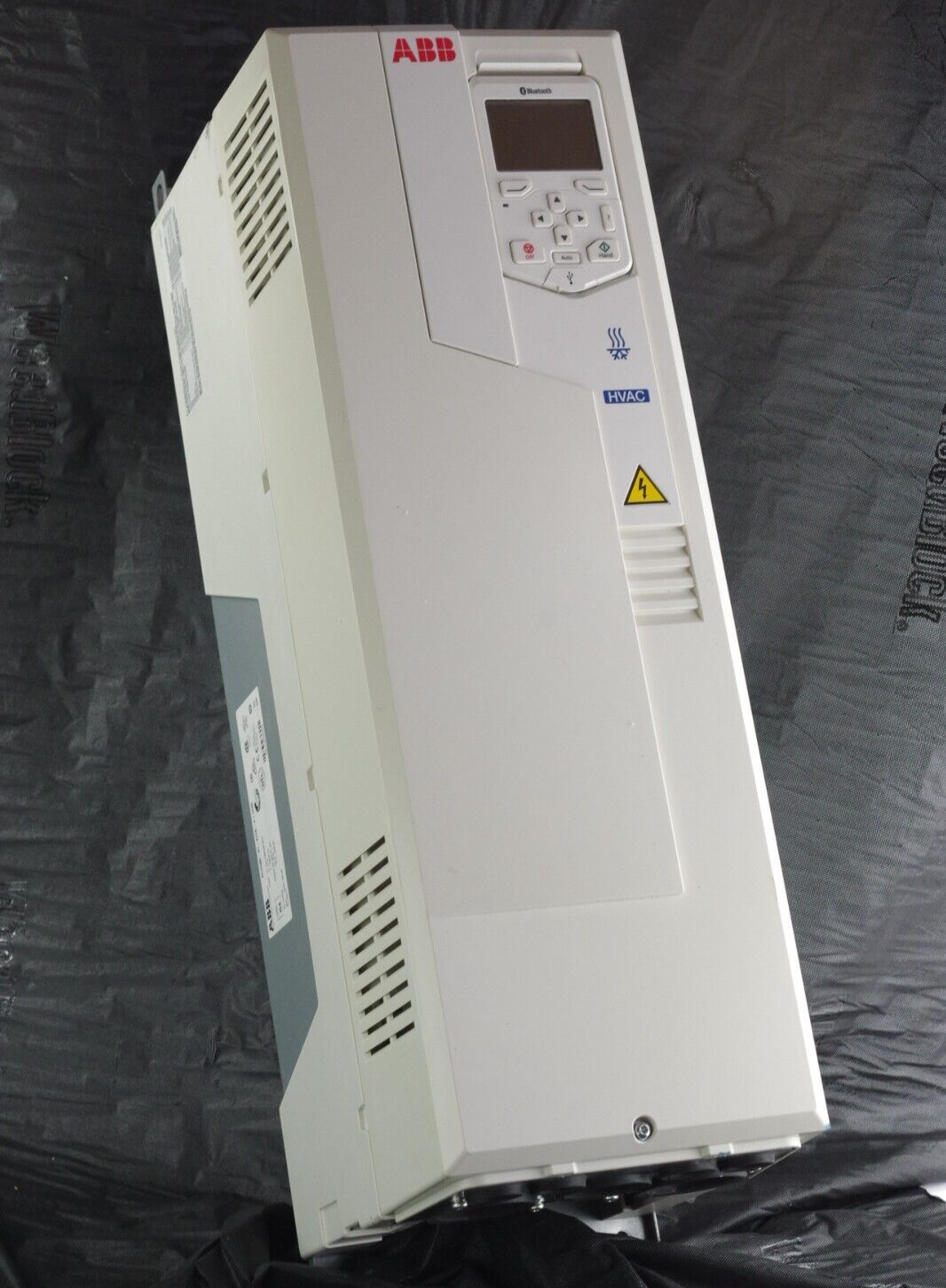 ABB ACH580-01-077A-4 HVAC Drive ACH580 Series 60HP, 480V, 77.0A - No Fan