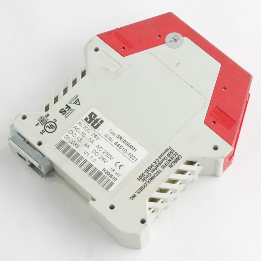 Scientific Technologies STI SR103AM01 Safety Relay AC/DC 24V 44510-1031