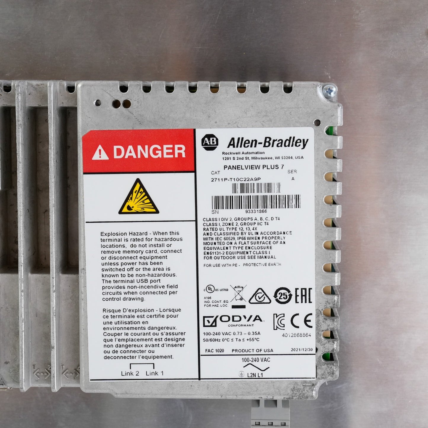 Allen Bradley 2711P-T7C4D8K /A Panelview Plus 700 2711p-RP8DK Not Original Box