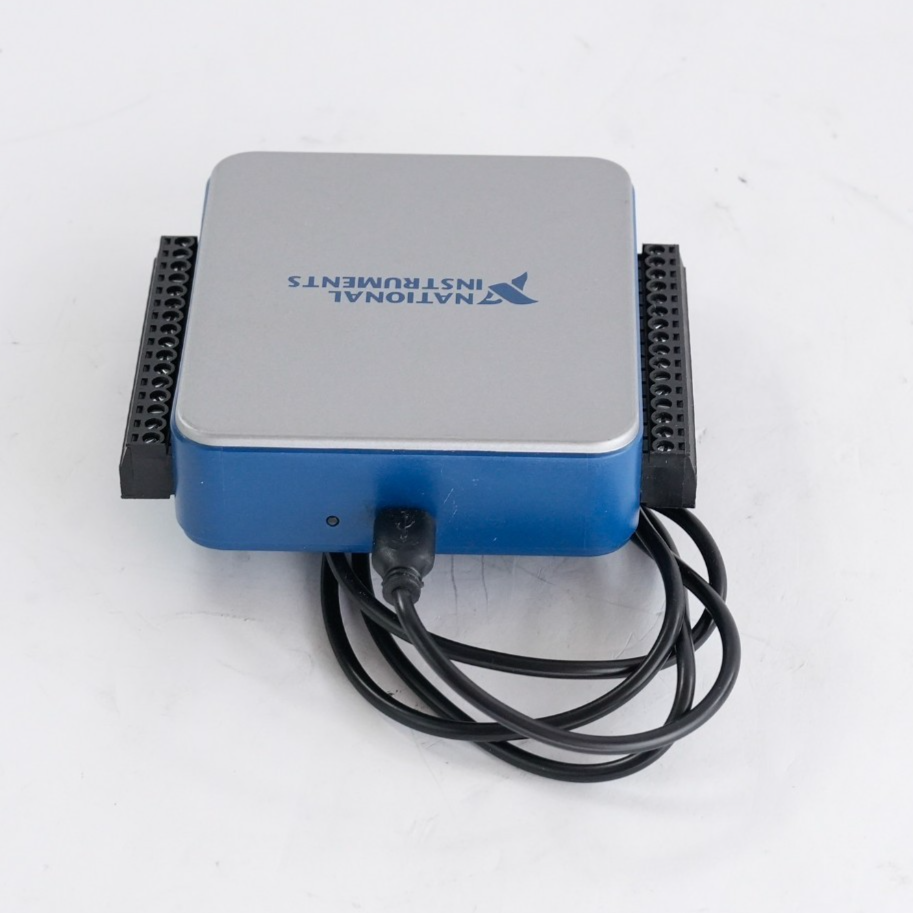 National Instruments NI USB-6002 Data Acquisition Device 154424C-02L