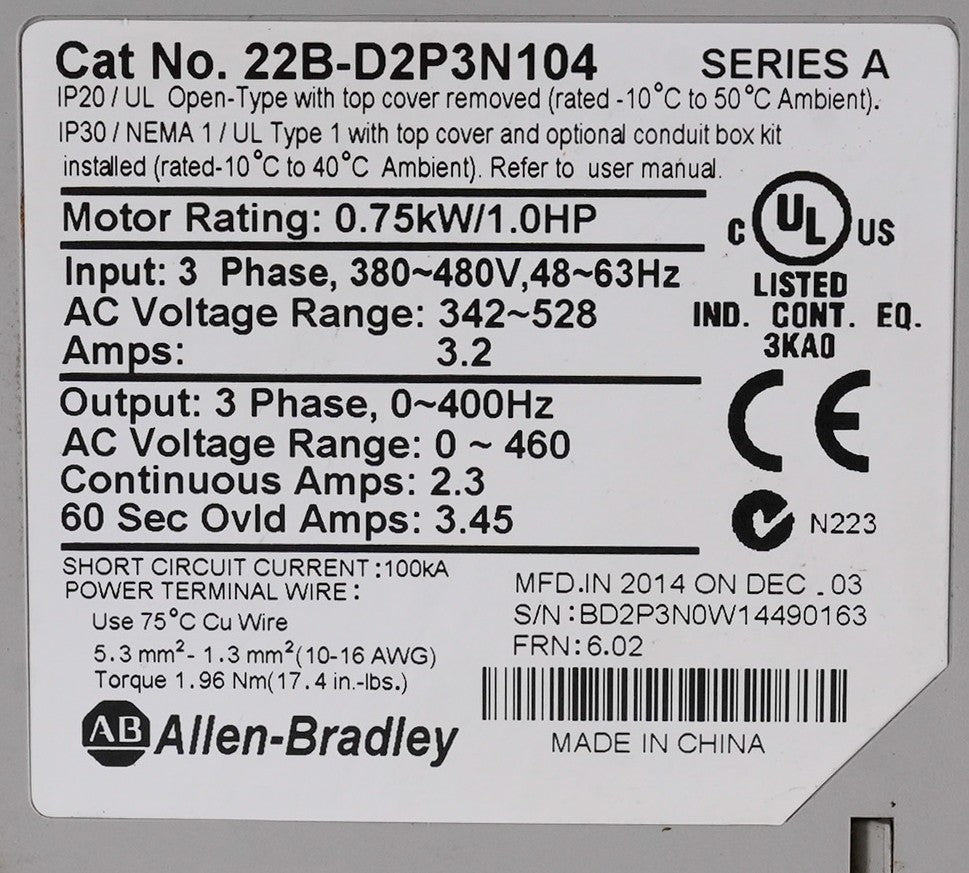 Allen Bradley 22B-D2P3N104 /A PowerFlex 40 1HP AC Drive 22BD2P3N104