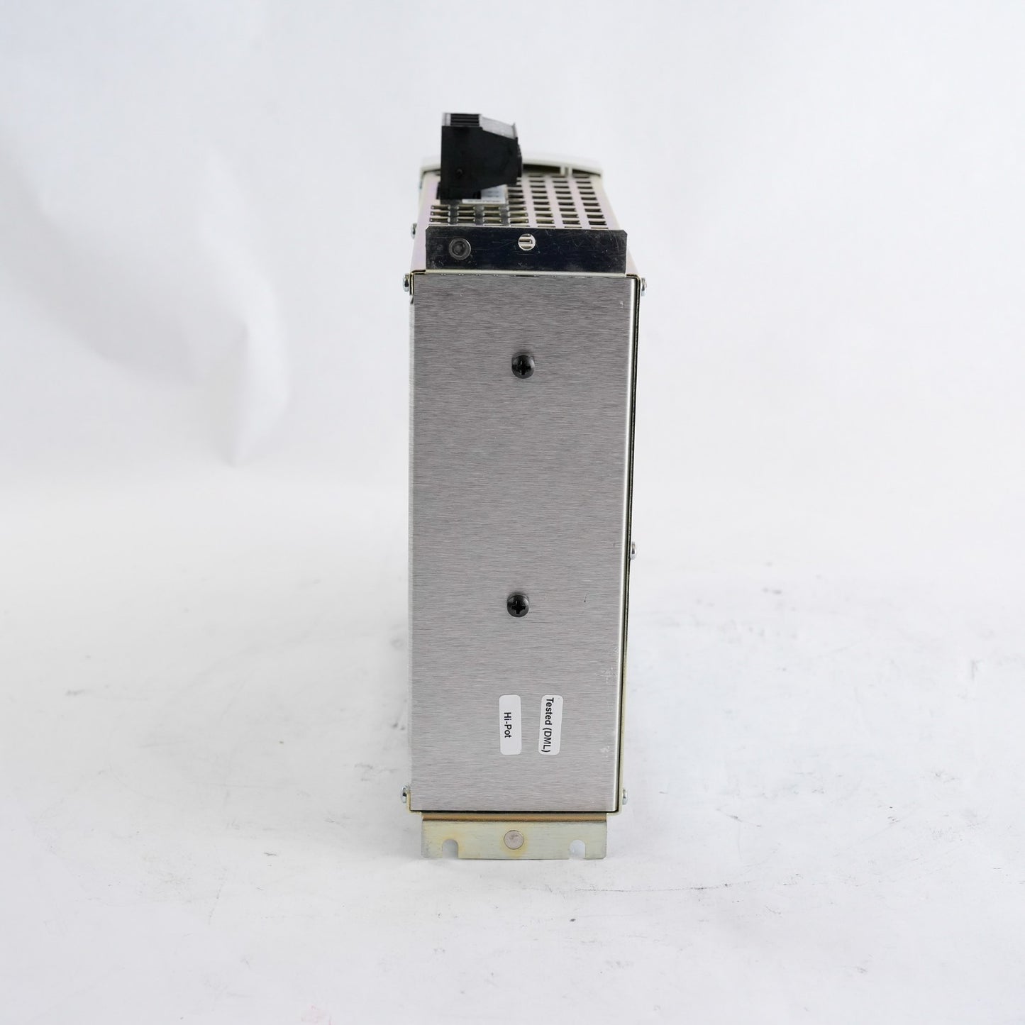 Allen Bradley 2097-V33PR6 Ser A Kinetix 300 Series Servo Drive 2097V33PR6