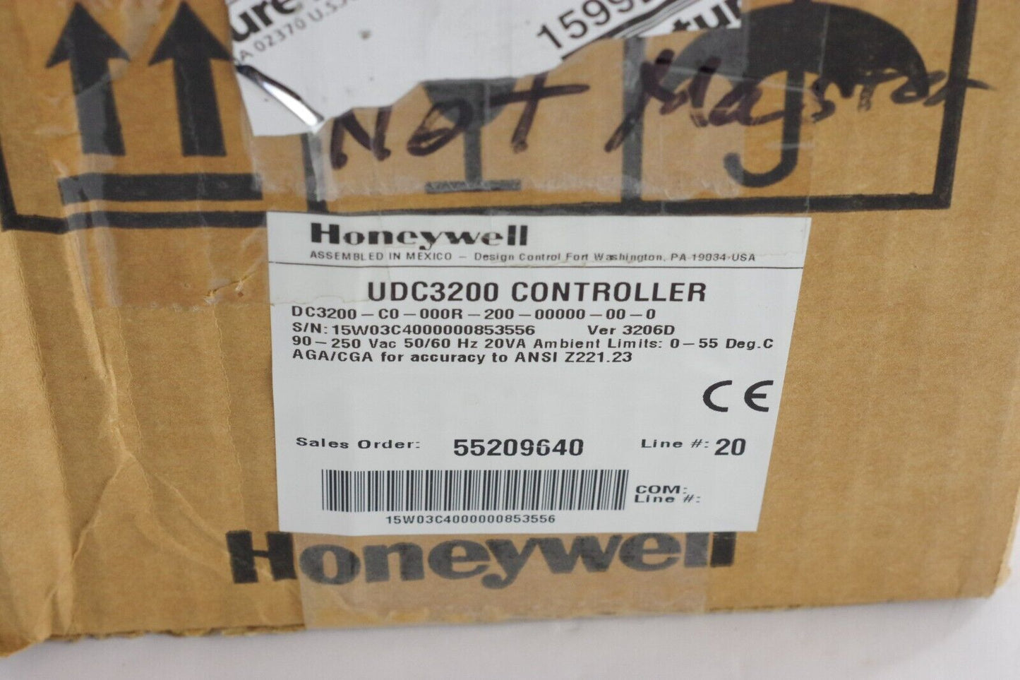 Honeywell UDC3200 Controller DC3200-C0-000R-200-00000-00-0 - Open Box