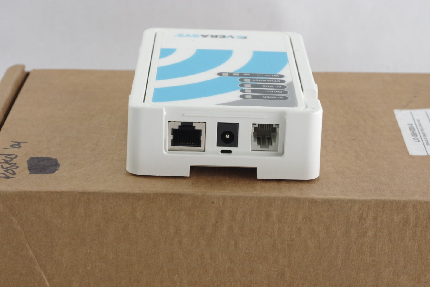 Johnson Controls LC-SBH100-0 Verasys Smart Building Hub - Open Box