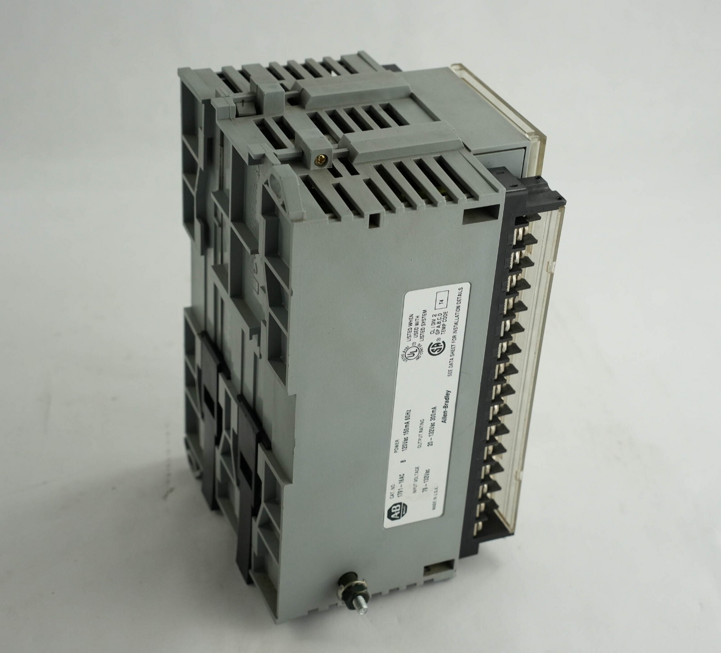 Allen Bradley 1791-16AC /B Block I/O Module 120V AC 16 Input / 16 Output