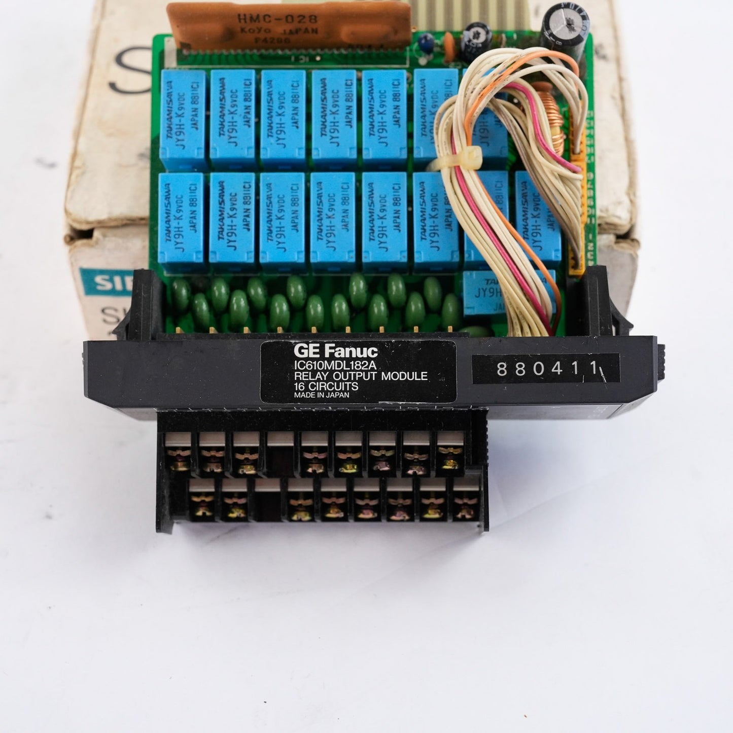 GE Fanuc IC610MDL182A Series One Relay Output Module - Open Box