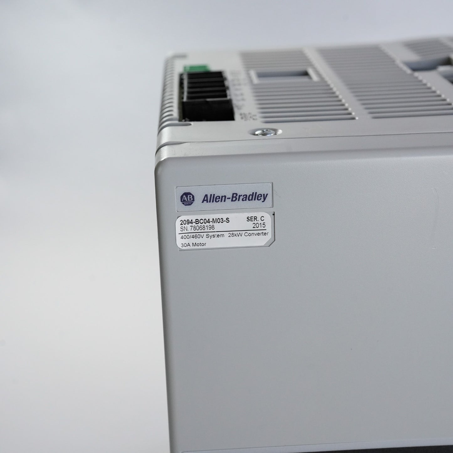 Allen Bradley 2094-BC04-M03-S /C Bulletin 2094 28kW/30A Axis Module Refurbished