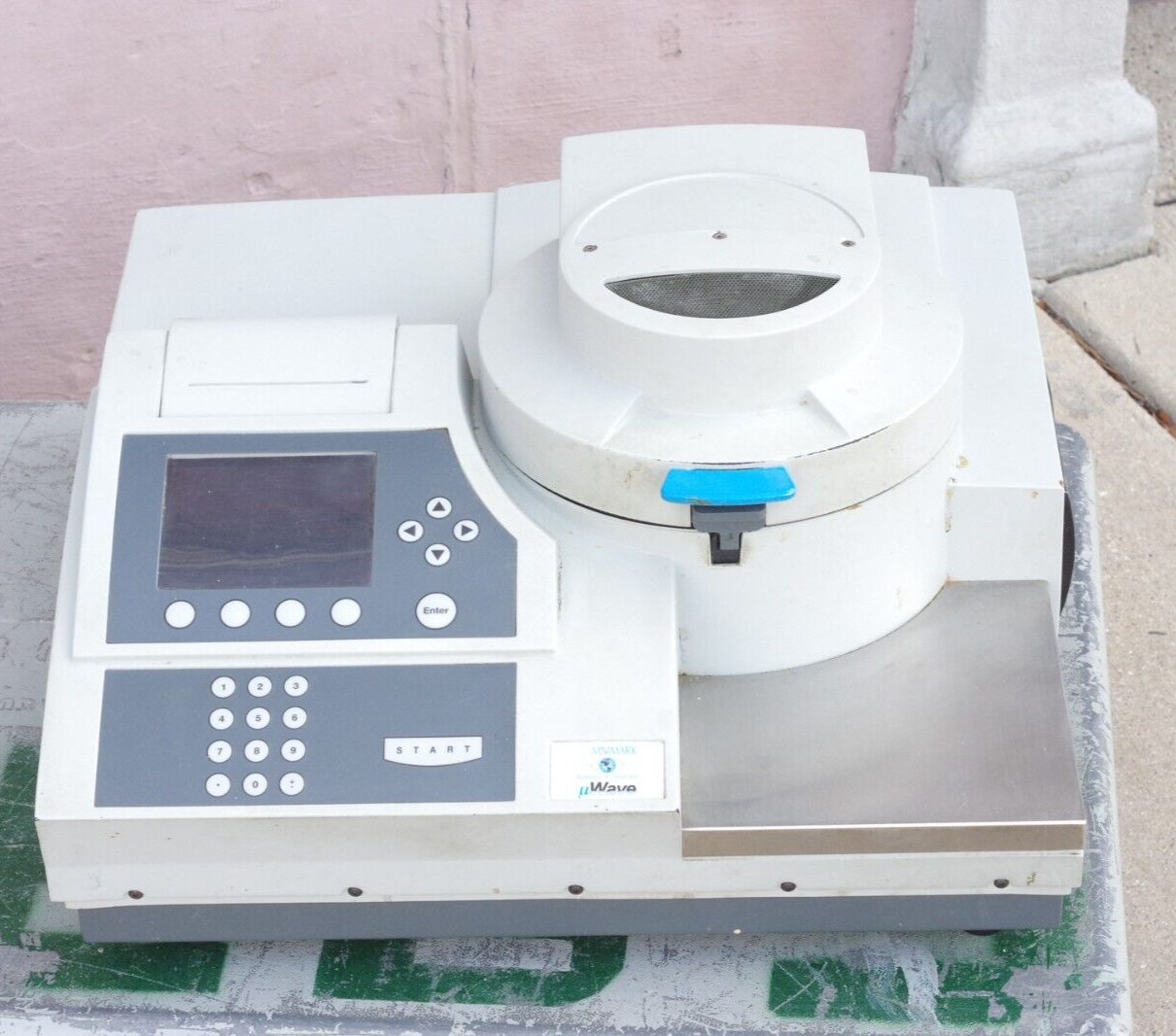 Denver Instrument Company uWave M2 Microwave Moisture Analyzer - UNTESTED