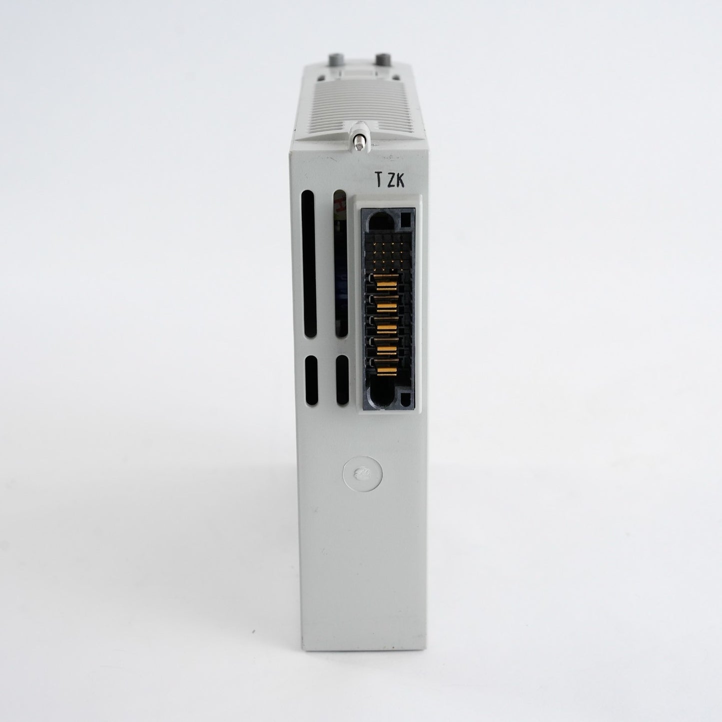 Allen Bradley 2093-AMP5 /A Kinetix 2000 230V 0.9kW 3A Servo Drive - Refurbished