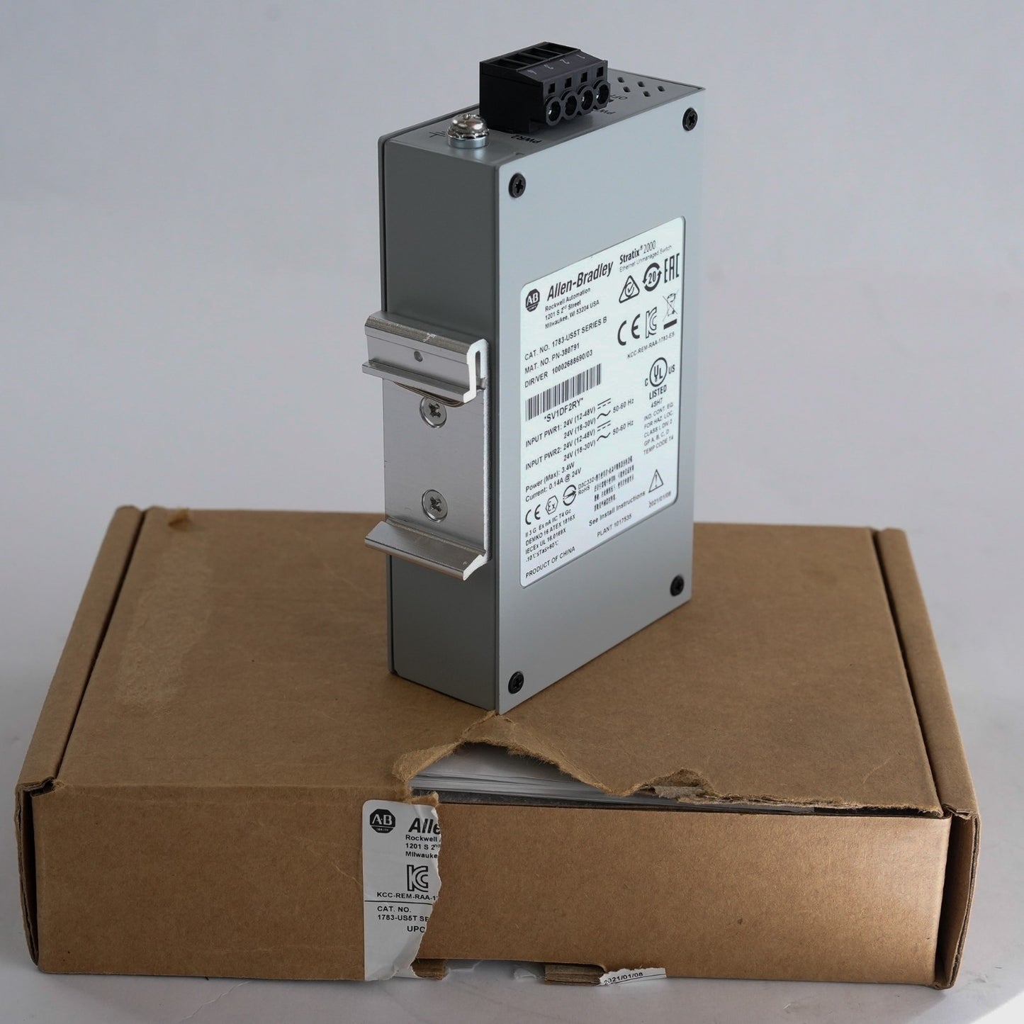 Allen Bradley 1783-US5T /B Stratix 2000 Ethernet Switch - Open Box