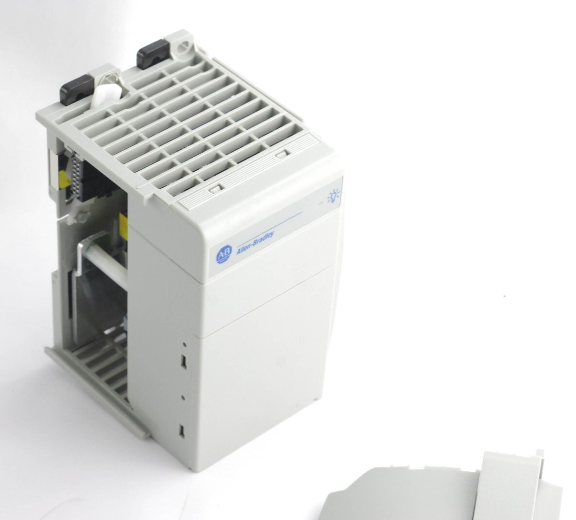 Allen Bradley 1769-PB2 /A CompactLogix Compact I/O Power Supply + 1769-ECR