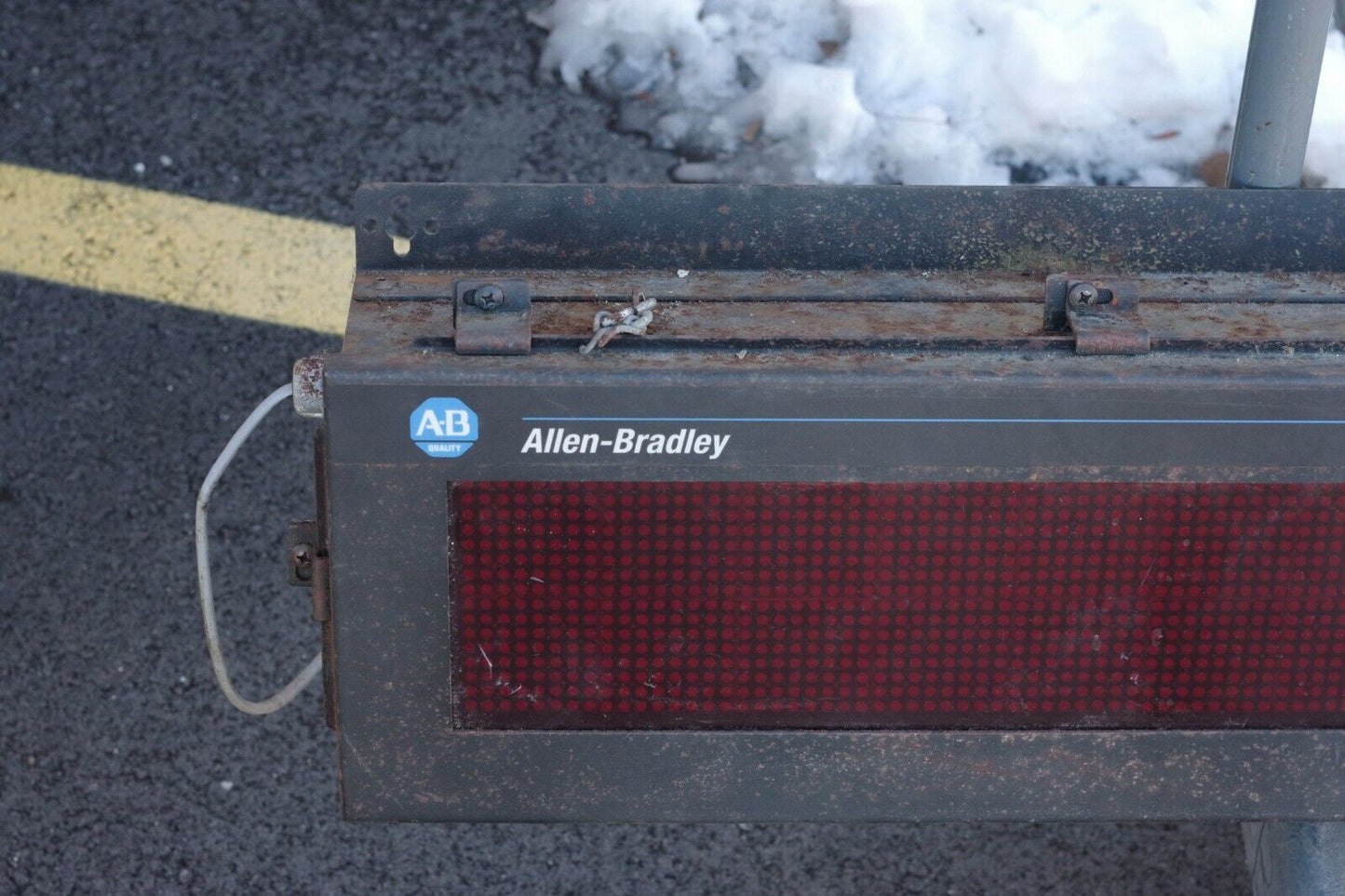Allen Bradley 2706-F21J /C LED DISPLAY DL50 - Rough Condition But Fully Working