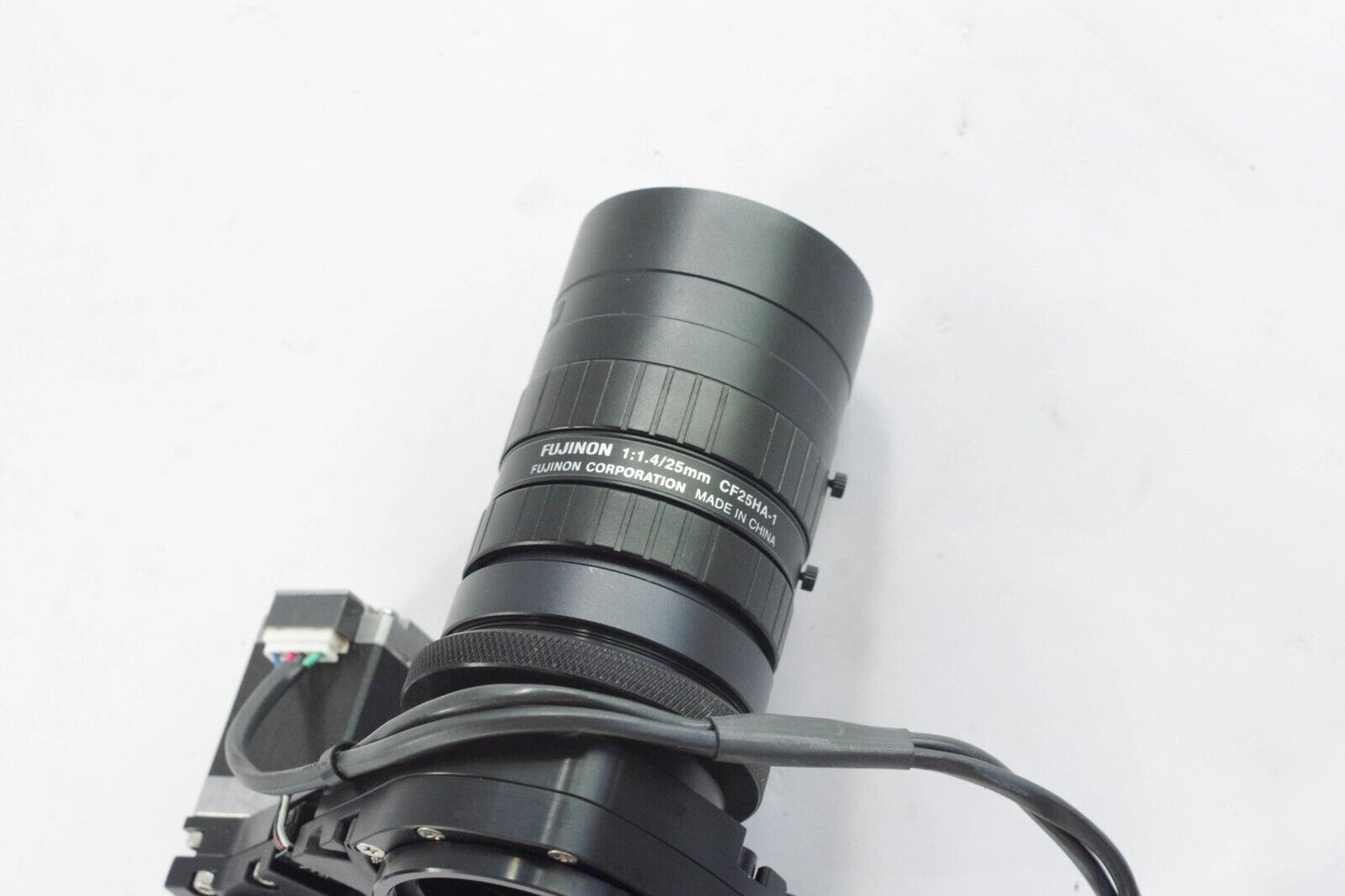 Fujinon CF25HA-1 25mm f/1.4 lens / Sutter Instrument IQ35-2073