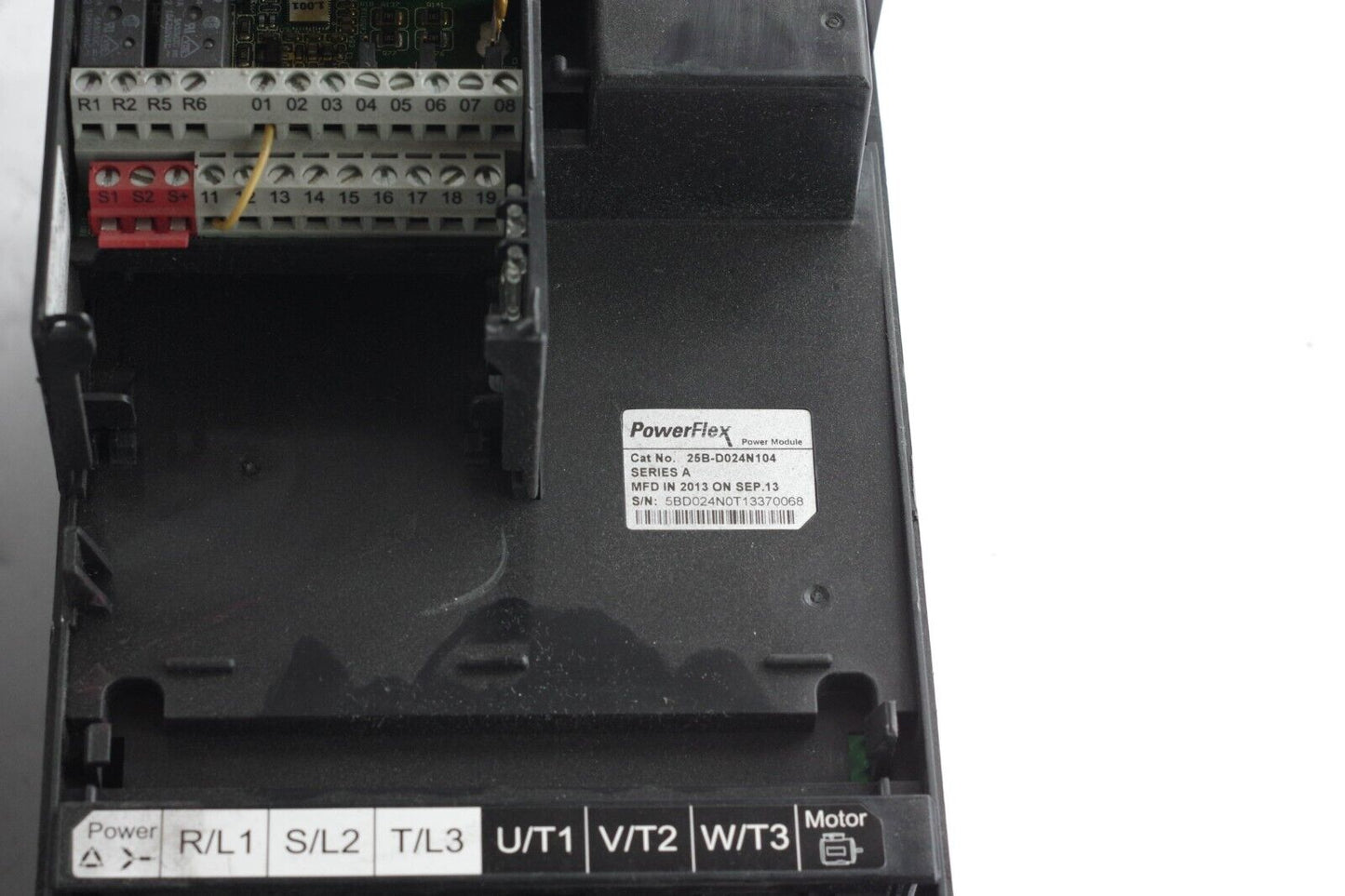 Allen Bradley Powerflex 525 25B-D024N104 15HP Drive 480V - For Parts Or Repair