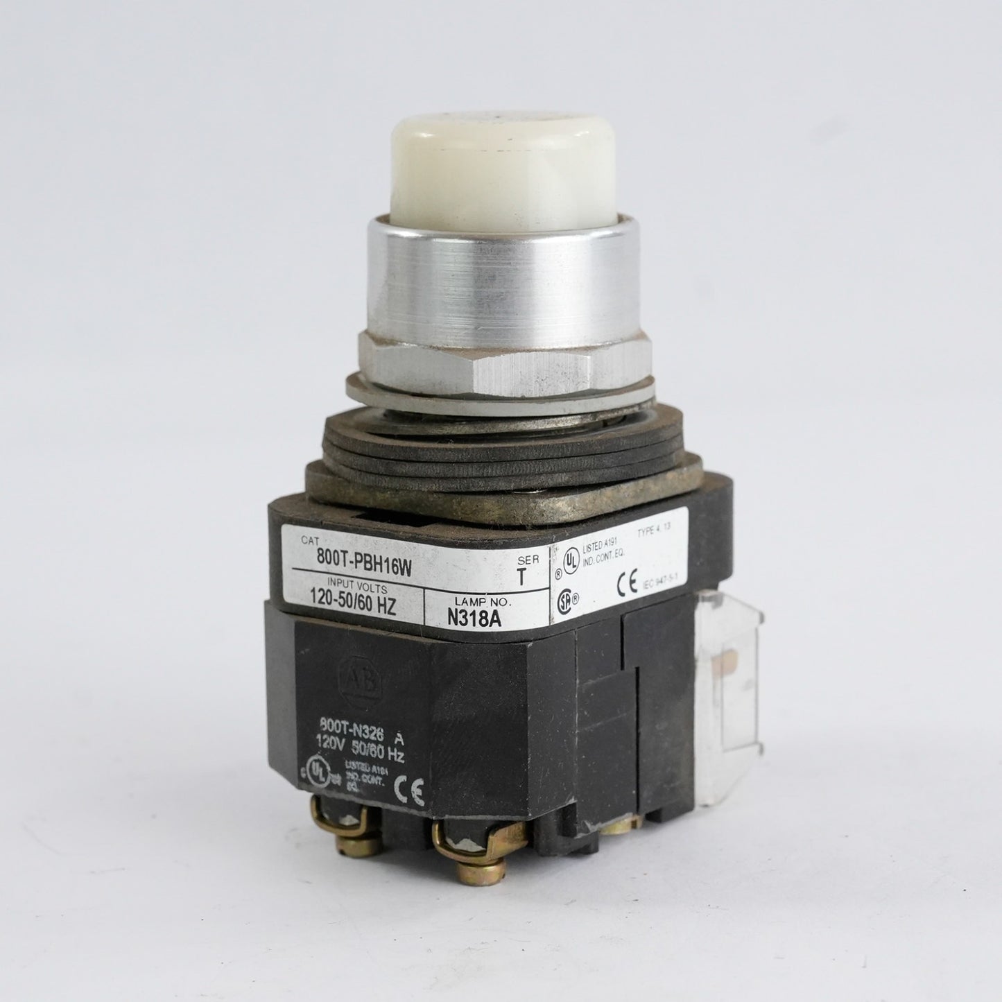 Allen Bradley 800T-PBH16W /T Illuminated White Push Button 800TPBH16W
