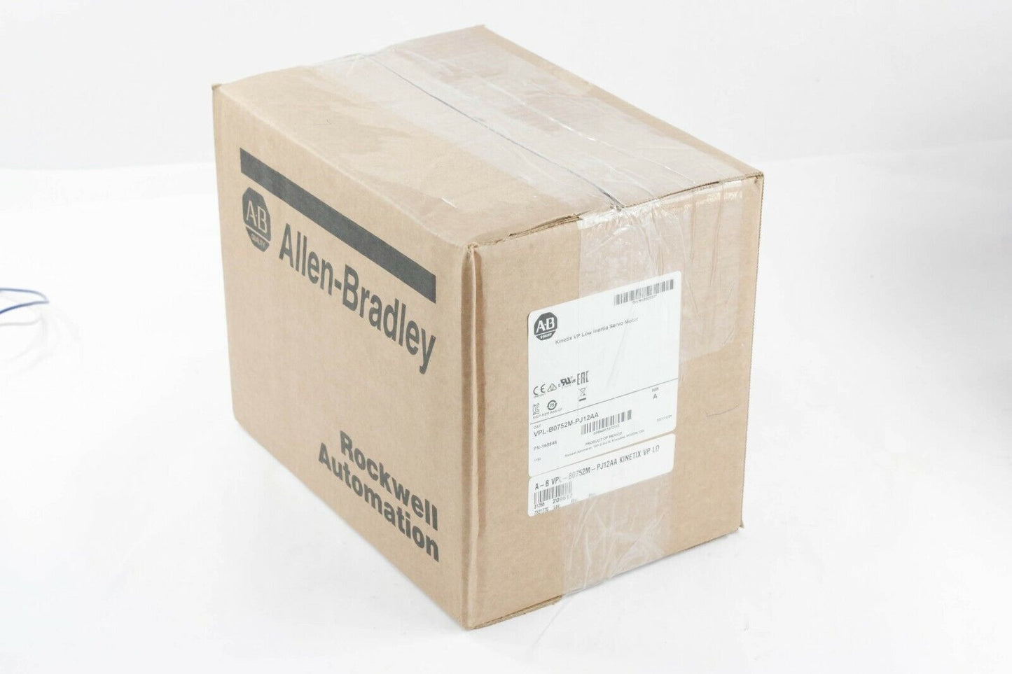 Allen Bradley VPL-B0752M-PJ12AA /A Kinetix VP Servo Motor - Open Box