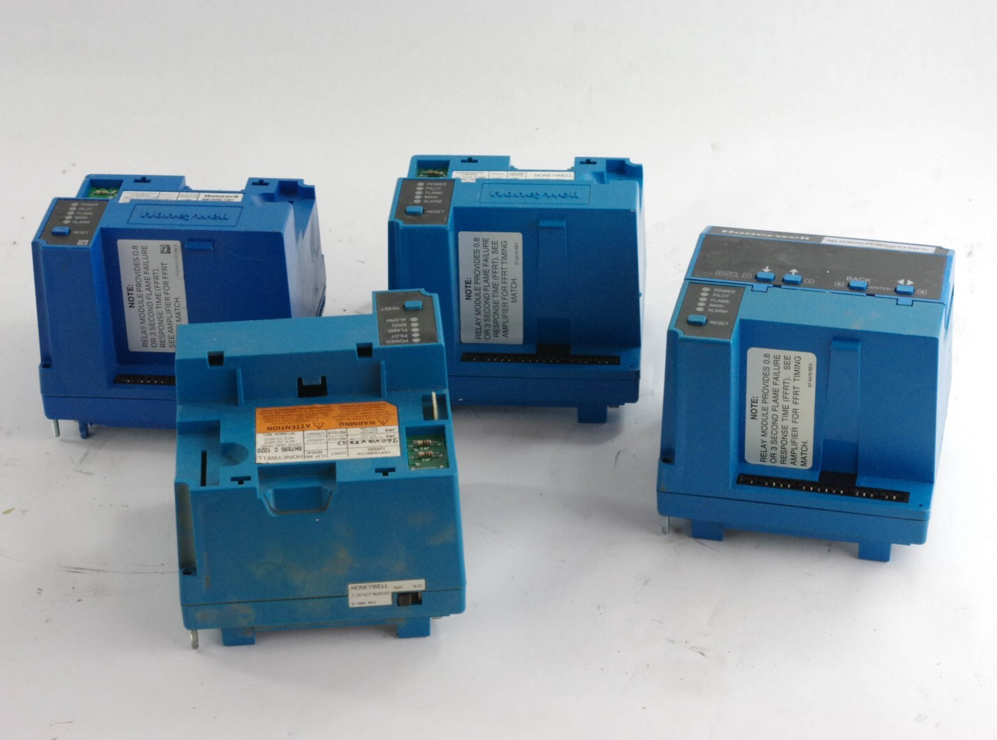 Honeywell Burner Control RM7800L1087 - 4x For Parts