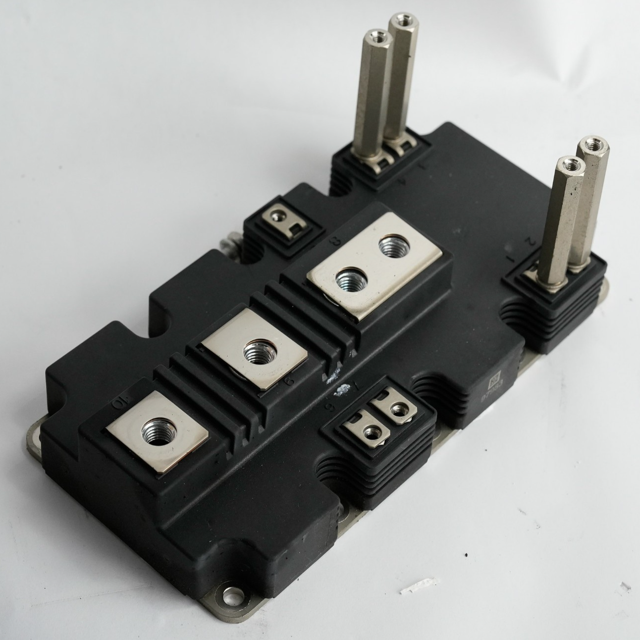 Infineon Transistor Module FF900R12IP4D