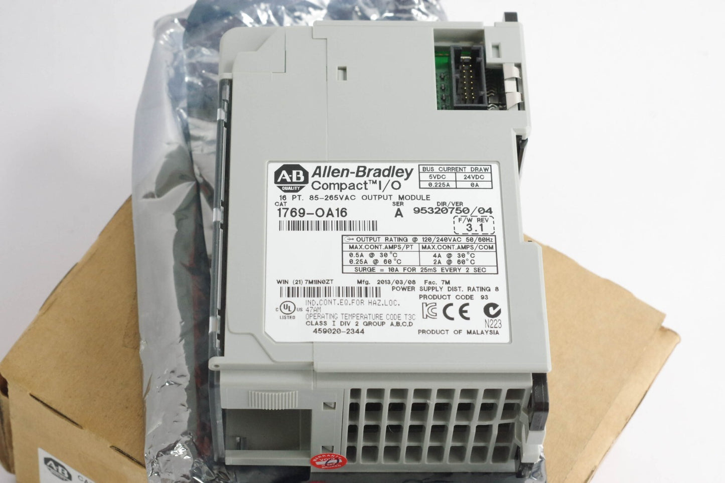 Allen Bradley 1769-OA16 /A F/W Rev 3.1 Compact I/O Output Module - Open Box