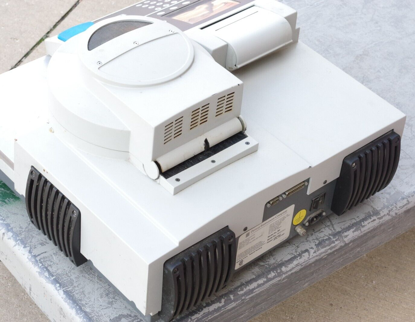 Denver Instrument Company uWave M2 Microwave Moisture Analyzer - UNTESTED