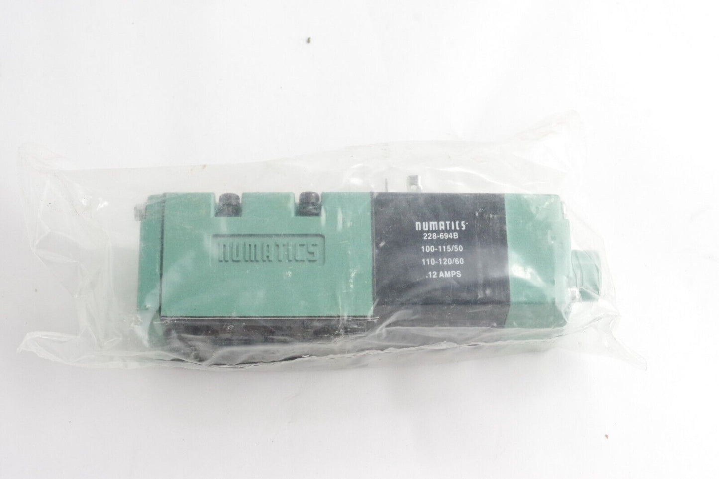 Numatics 228-694B Solenoid Valve 120V 60HZ 2 Position On Single 152SA4002000030
