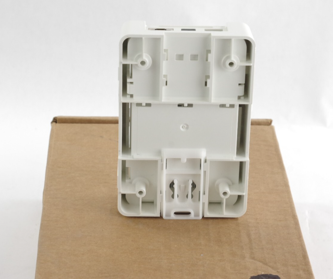 Johnson Controls LC-SBH100-0 Verasys Smart Building Hub - Open Box