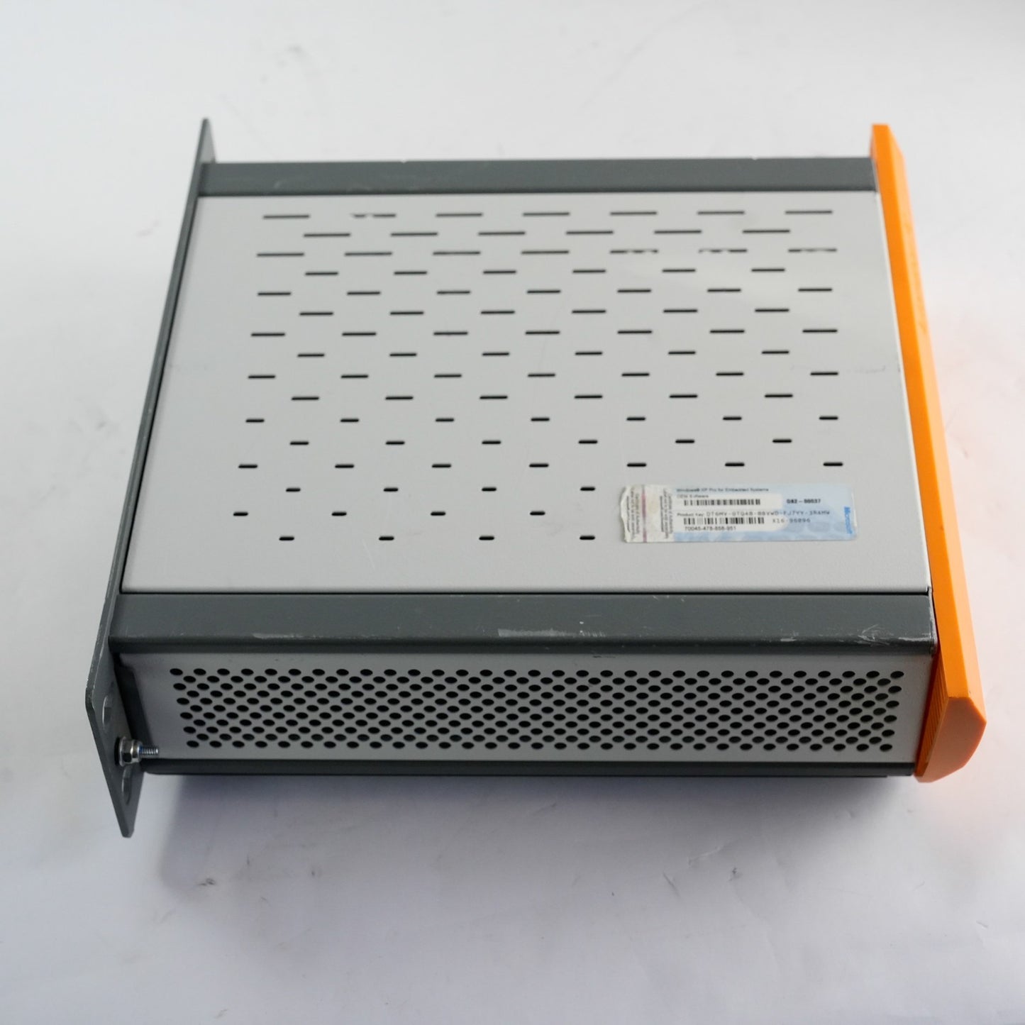 B&R Automation PC 5PC810.SX01-00 Rev.G0 IPC24 VDC Unit - No HDD / 5PC810.SX0100