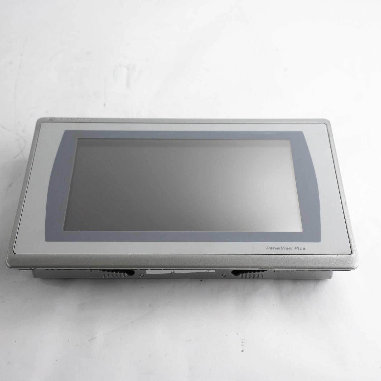 Allen Bradley 2711P-T9W22A9P / 2711P-T9W22D9P PanelView Plus 7 9" - Display Only