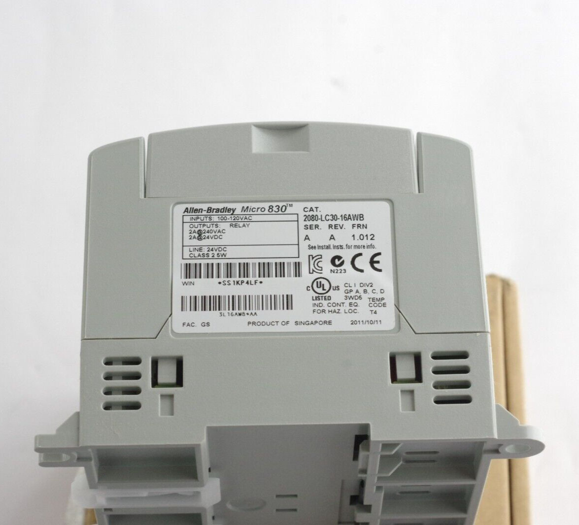 Allen Bradley 2080LC3016AWB /B Micro830 Controller 2080-LC30-16AWB + OB4