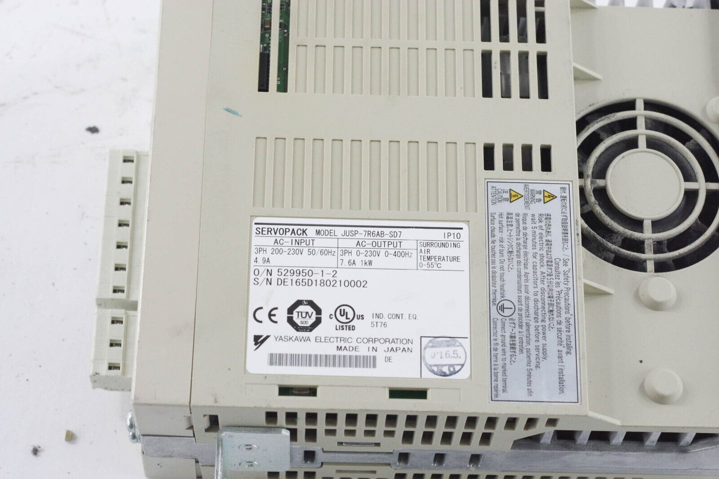 2x Yaskawa JUSP-7R6AB-SD7 / JUSP-7RGAB-SD7 Servopack - For Parts Or Repair