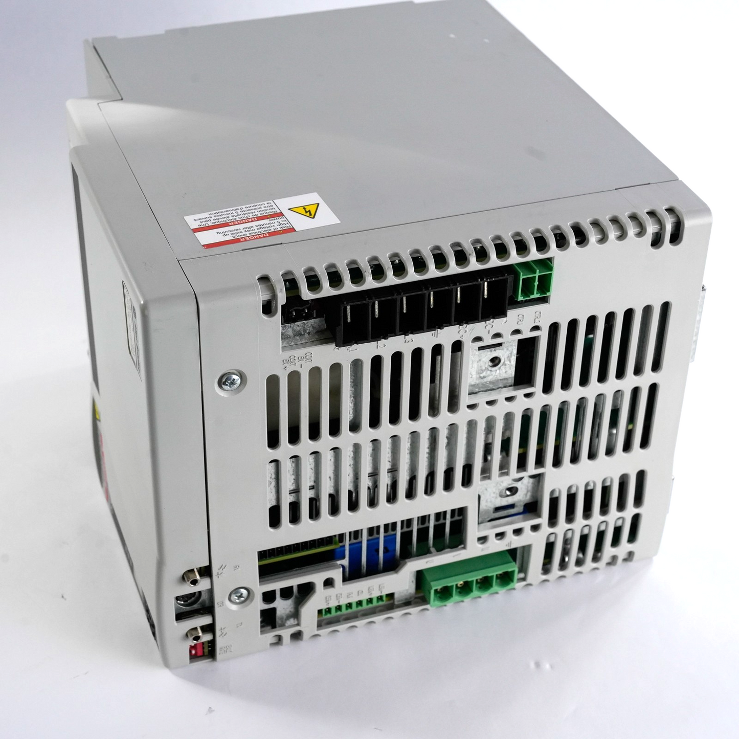 Allen Bradley 2094-BC04-M03-S /C Bulletin 2094 28kW/30A Axis Module Refurbished